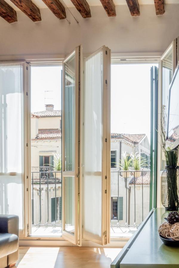 San Polo Design Apartments By Wonderful Italy Венеция Экстерьер фото
