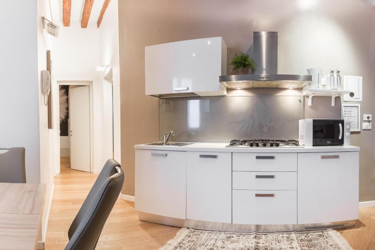 San Polo Design Apartments By Wonderful Italy Венеция Экстерьер фото